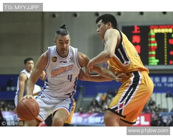2019年上海大鲨鱼对阵快船精彩回顾与赛后分析 2019年上海大鲨鱼对阵快船精彩回顾与赛后分析