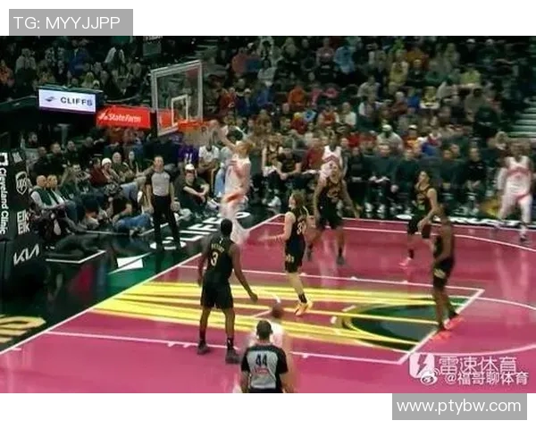 2016年季后赛骑士与猛龙第三场激战回顾与精彩瞬间分析