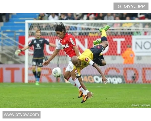 360索肖与亚眠的精彩对决分析及赛前预测 360索肖与亚眠的精彩对决分析及赛前预测