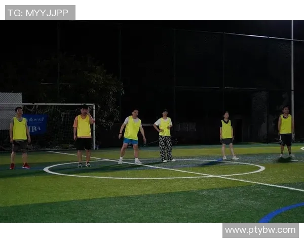 广州排球队反击体系解析与战术运用探讨MBA