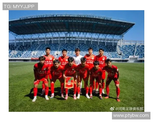 国足迎战新疆足球队期待精彩对决展现中国足球新风貌